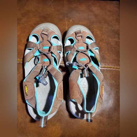 Keen Sandals Women's 7.5 Brown Teal Hiking Shoes Waterproof - Picture 7 of 9